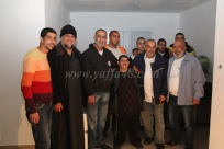  بالصور: أهل الخير يسارعون لإصلاح بيت السيد جليل حلاج من يافا بعد احتراقه 